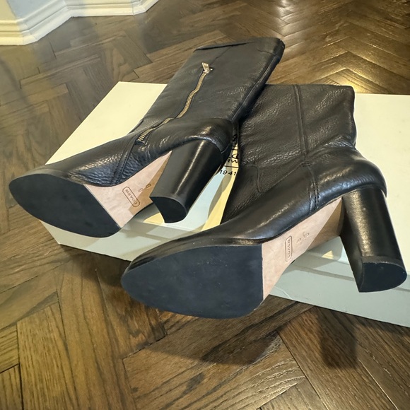 Coach Kaylie Pebble Grain black leather boots - Picture 3 of 12